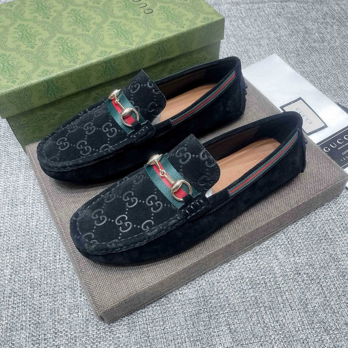 Gucci Black Patterned Loafers with Green and Red Accents